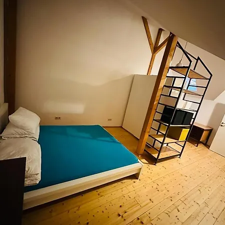 Nikola Tesla Haus, Zentrum Apartament